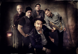 Pugsley Buzzard &amp; Band by Uwe Ahrens