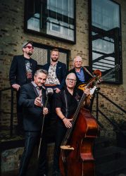 B.B. &amp; The Blues Shacks