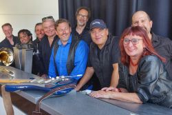 Blues Guys_Guinness Horns