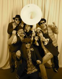 Brazzo Brazzone &amp; The World Brass Ensemble